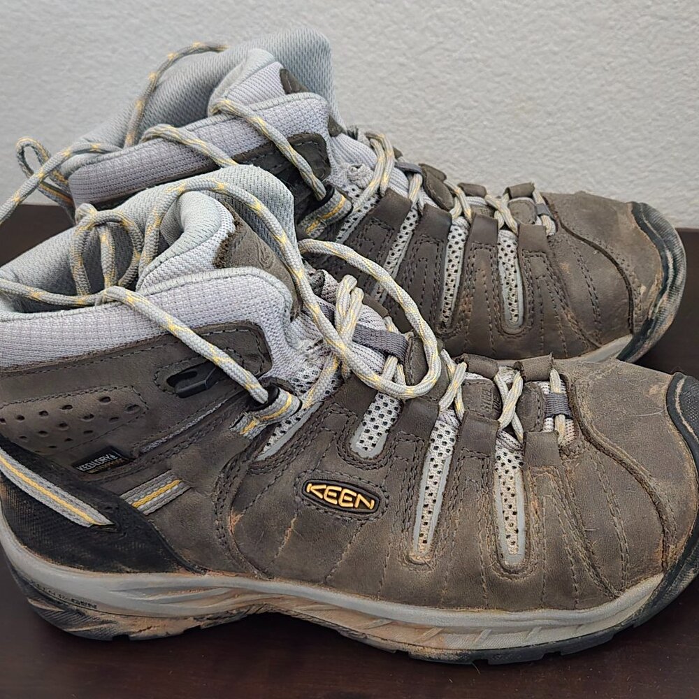 KEEN Utility Women's Flint 2 Mid Height Steel Toe Waterproof Non Slip Work Boot